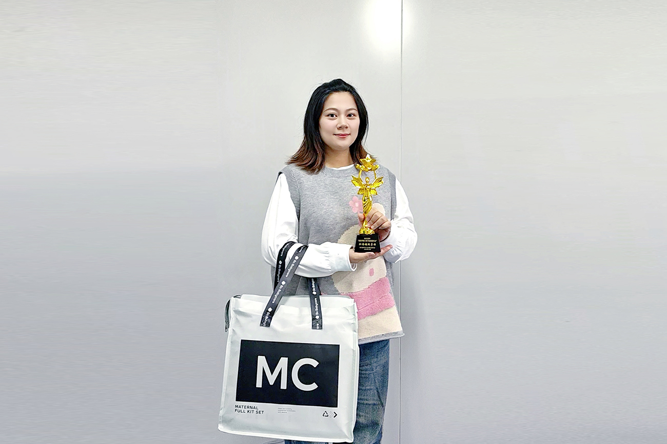 綻放孕期之美 盡顯職場(chǎng)風(fēng)采——哈藥集團(tuán)4名女職工被市總工會(huì)選樹(shù)為“職場(chǎng)超級(jí)孕媽”